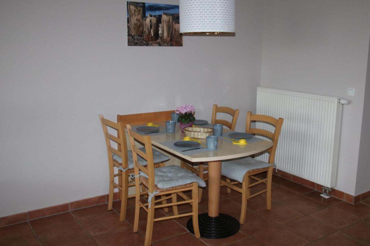 Ferienwohnung Boddenkieker Bis 4 Personen, Sagard-Neddesitz, 70M2 Esterno foto